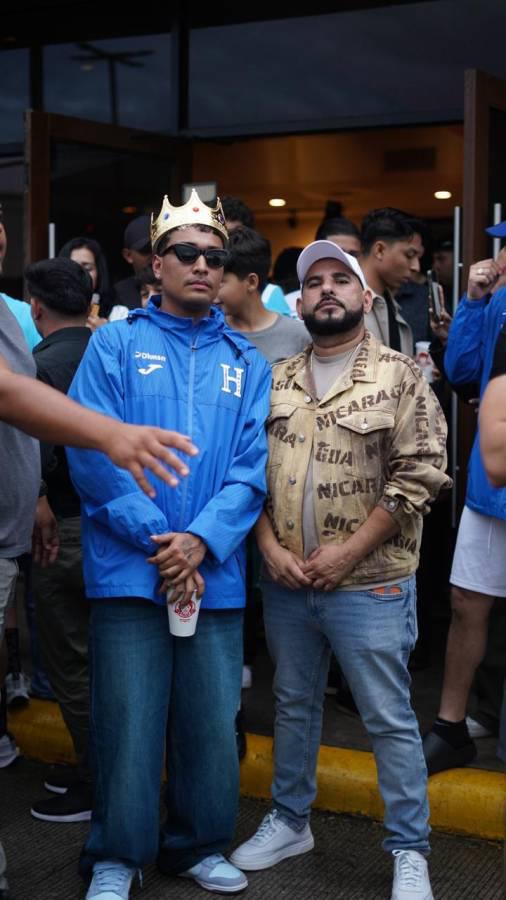Supremo se reencuentra con su ex y show de portero en conferencia de tiktokers de Honduras y Nicaragua