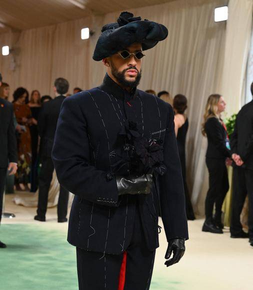 Así lució Bad Bunny en la alfombra de la Met Gala 2024