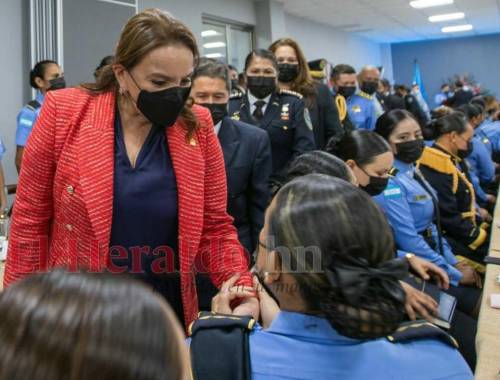 Fue a través de una conferencia de prensa que la bancada nacionalista leyó el manifiesto en relación a cómo ha dirigido el país el nuevo gobierno hondureño.