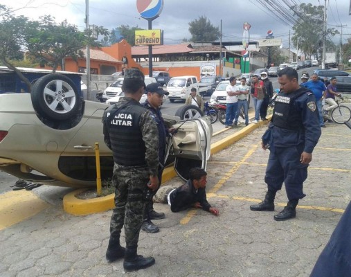 Presuntos ladrones se accidentan tras alzarse con más de L 200 mil