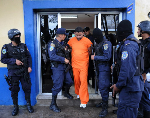 Vinculan a dos reos del penal de Danlí