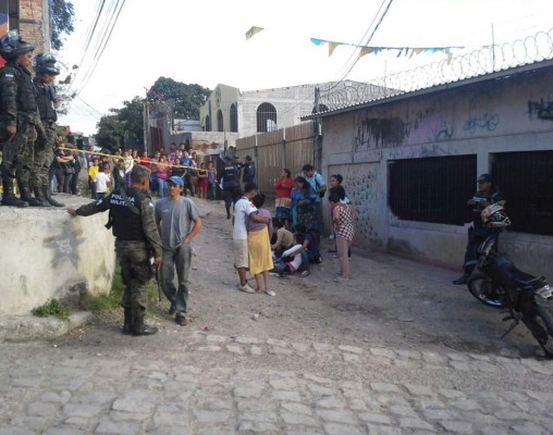 Asesinan a dos adolescentes en la Flor No. 1