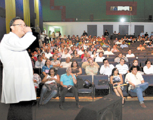 Médicos suspenden paro en Honduras