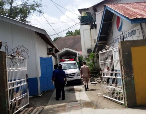 Se ahoga estadounidense en hotel de Roatán