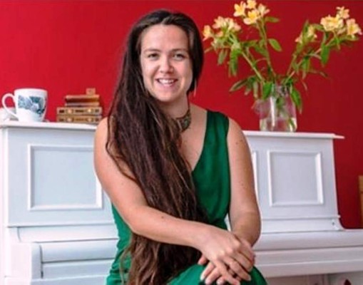 Se casa con ella misma