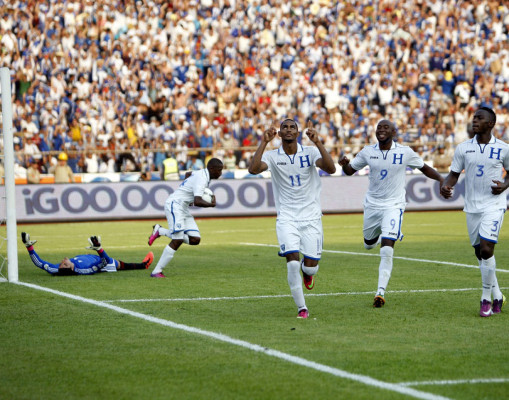 Empate de infarto de Honduras ante México