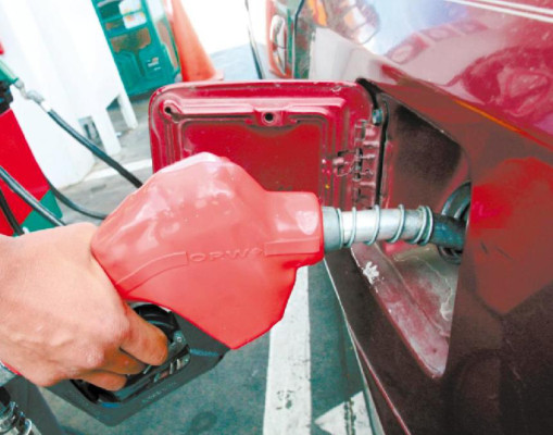 Anuncian cierre de gasolineras
