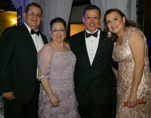 Estupenda noche para los enamorados