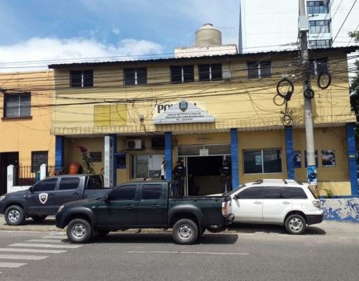 Grupo de TIGRES se toma posta policial del barrio La Granja