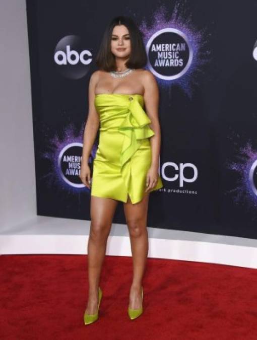 FOTOS: Los peor vestidos de los American Music Awards 2019