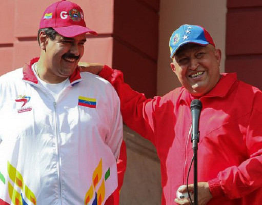 Maduro arremete contra Capriles por 'meterse con la vida' de Chávez