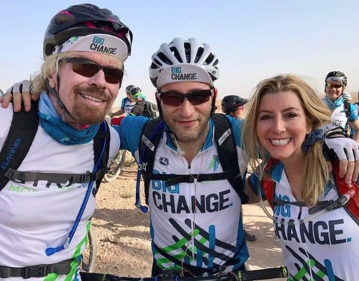 ¿Quién es Richard Branson, el multimillonario que viajó al espacio en su propio avión?