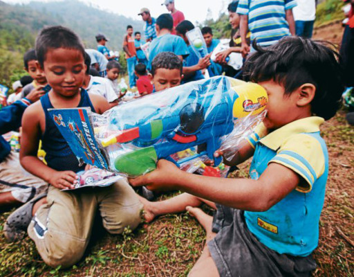 EL HERALDO llevó alegría a la tribu tolupán