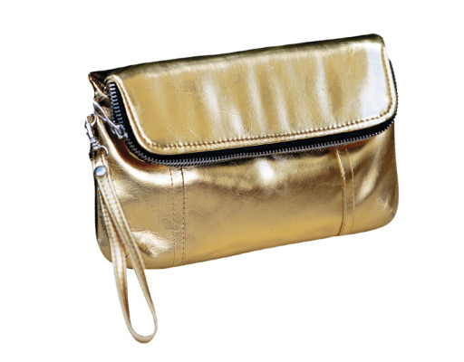 El clutch, sobrio y elegante accesorio