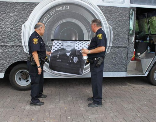 Fotografías con los rostros de dreamers son pegadas en varias ciudades de Estados Unidos