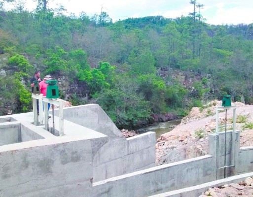MP inspecciona el Salto del ángel