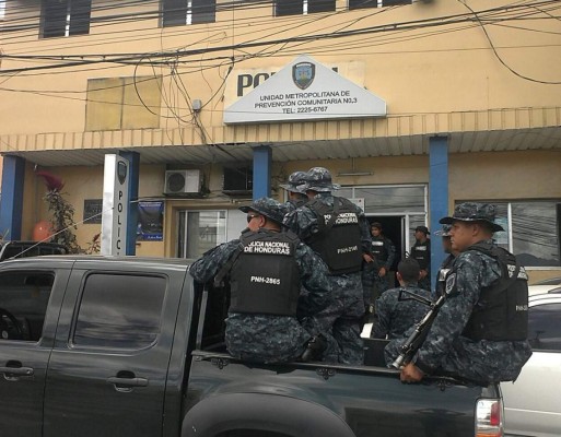 Grupo de TIGRES se toma posta policial del barrio La Granja