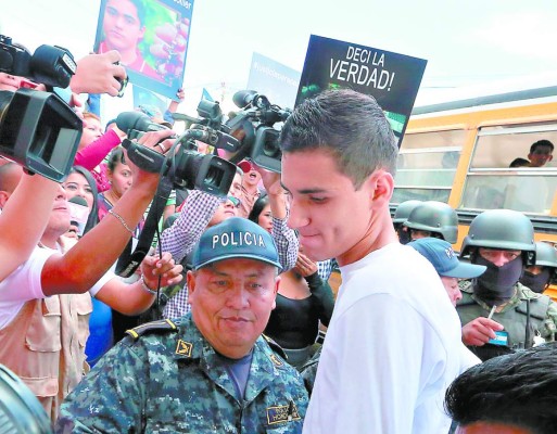 Bajo confidencialidad declaran caso de Carlos Collier en Medicina Forense