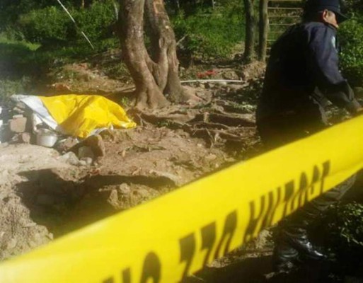 Asesinan a dos hombres en la aldea Mateo