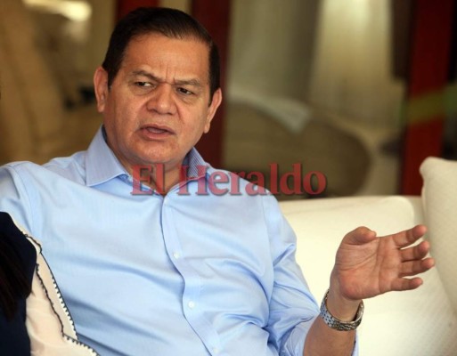 FOTOS: Las facetas de Romeo Vásquez Velásquez que debes conocer