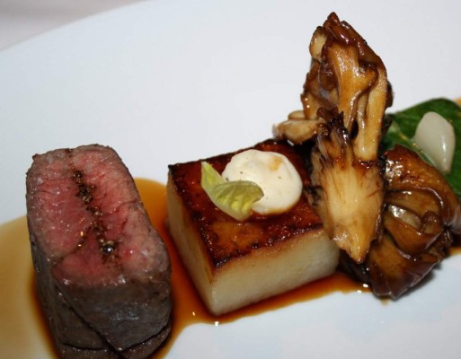 Hondureño triunfa como chef y empresario en Miami