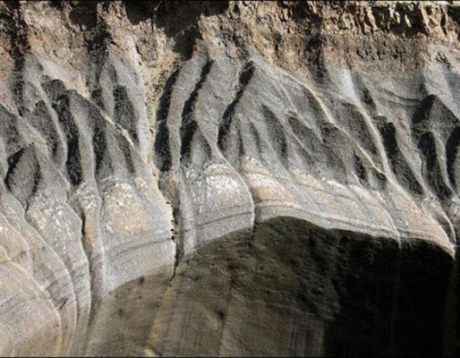 Así es el misterioso cráter del fin del mundo