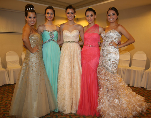 FOTOS: Glamurosa fiesta prom de la Americana