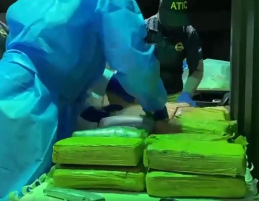 ¿Qué significa la imagen de un águila en la presunta droga hallada al alcalde de Roatán?