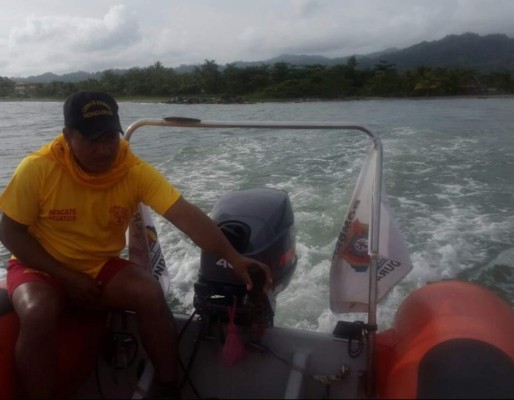 Encuentran dos de los cadáveres de embarcación que naufragó&nbsp;&nbsp;&nbsp;