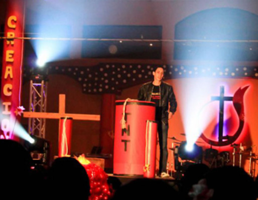 'Hemos perdido a un gran ser humano y un hombre de Dios”