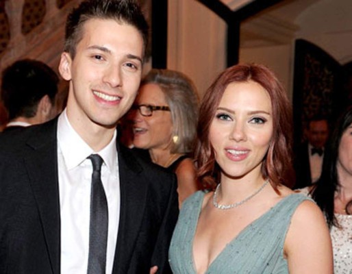 Hermanos gemelos de artistas famosos.