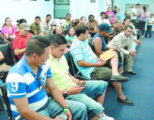 Estricto control aplicarán en el servicio exterior