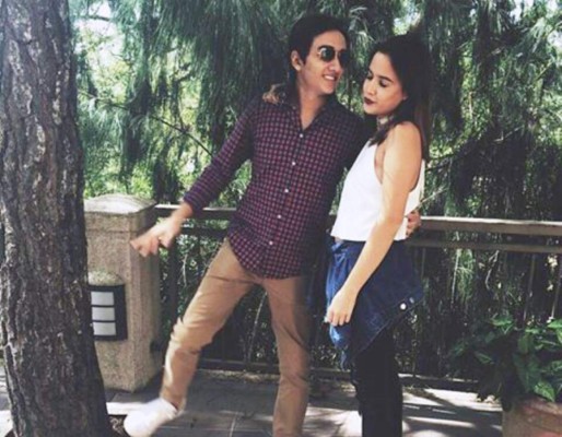 Bloguero hondureño agradece apoyo brindado a su novia