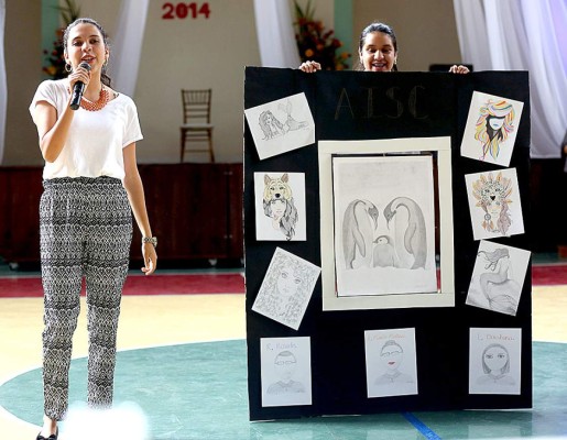 Andrea Espinoza es la señorita Sagrado Corazón