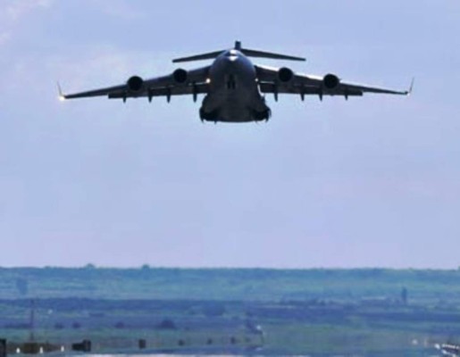 Al menos 123 muertos al caer avión militar en Argelia