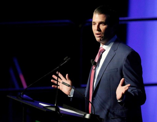 Trump Jr. intercambió mensajes con WikiLeaks durante campaña