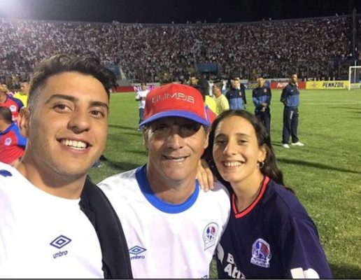 FOTOS: Conoce a Gian, el hijo del entrenador de Olimpia, Pedro Troglio