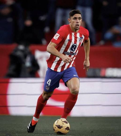 Messi anuncia dónde se retirará, crack llega a Real Madrid y primeros fichajes de Flick