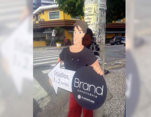 &nbsp;La foto del niño cartel que conmueve a las redes sociales