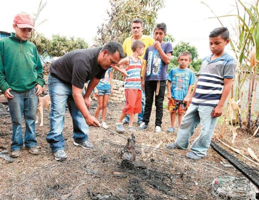 Hombre muere calcinado al quemarse su casa en la Nueva Capital