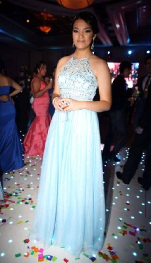 Triunfal despedida para los seniors de The Mayan School