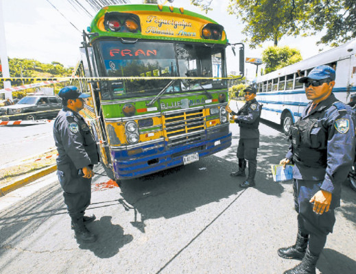Violencia golpea sin piedad a transportistas en Honduras