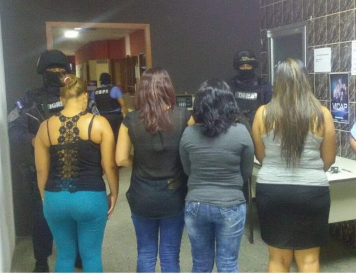 Honduras: 'Operación Tifón' desmantela centros nocturnos y casas de masajes