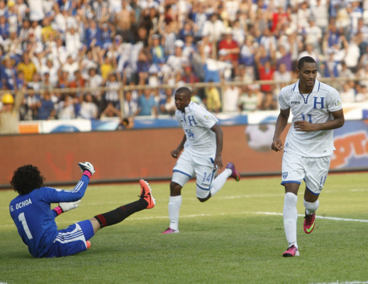 Empate de infarto de Honduras ante México