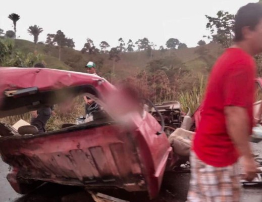 Impactantes imágenes del brutal accidente en 'La Curva del Gato', Tela
