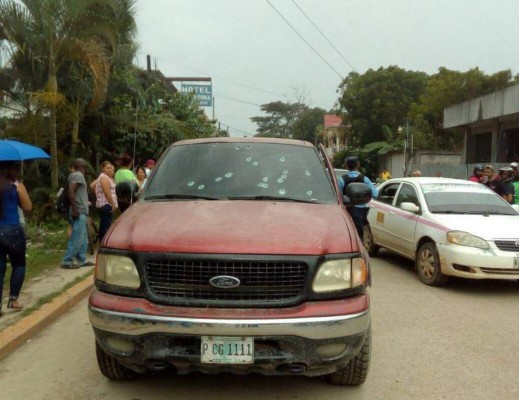 Acribillan a un hombre cerca del mercado municipal de Tocoa, Colón