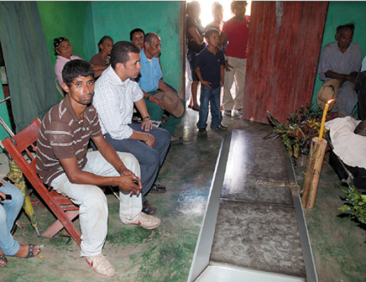 Pleito entre bandas deja cuatro muertos