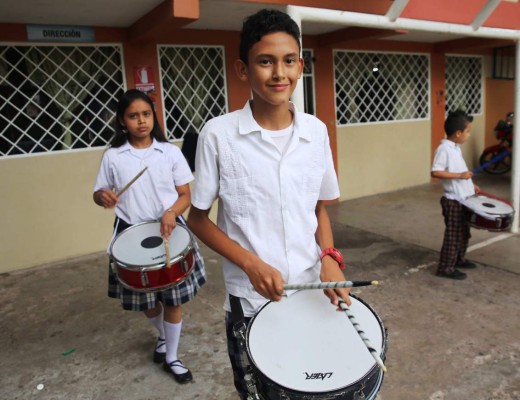 Una banda con talento y movimiento prepara el Instituto Santa Mónica