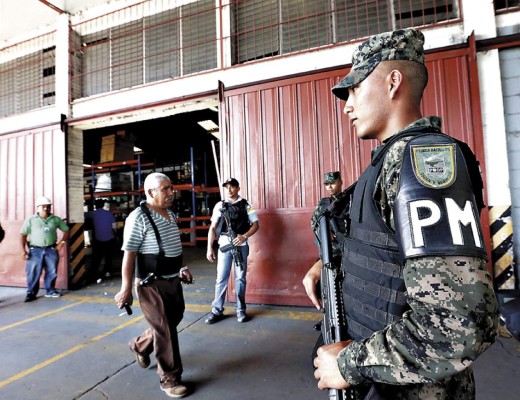 Fisco pierde 7,000 millones de lempiras en aduanas