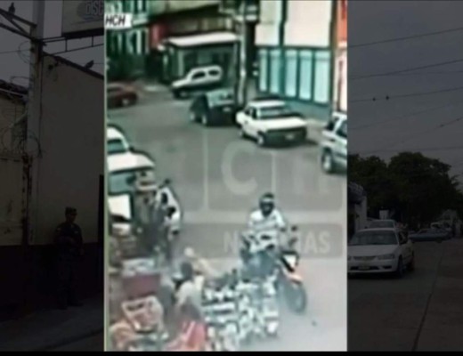 Video capta a extorsionador cuando entrega nota a empresa de transporte Discovery